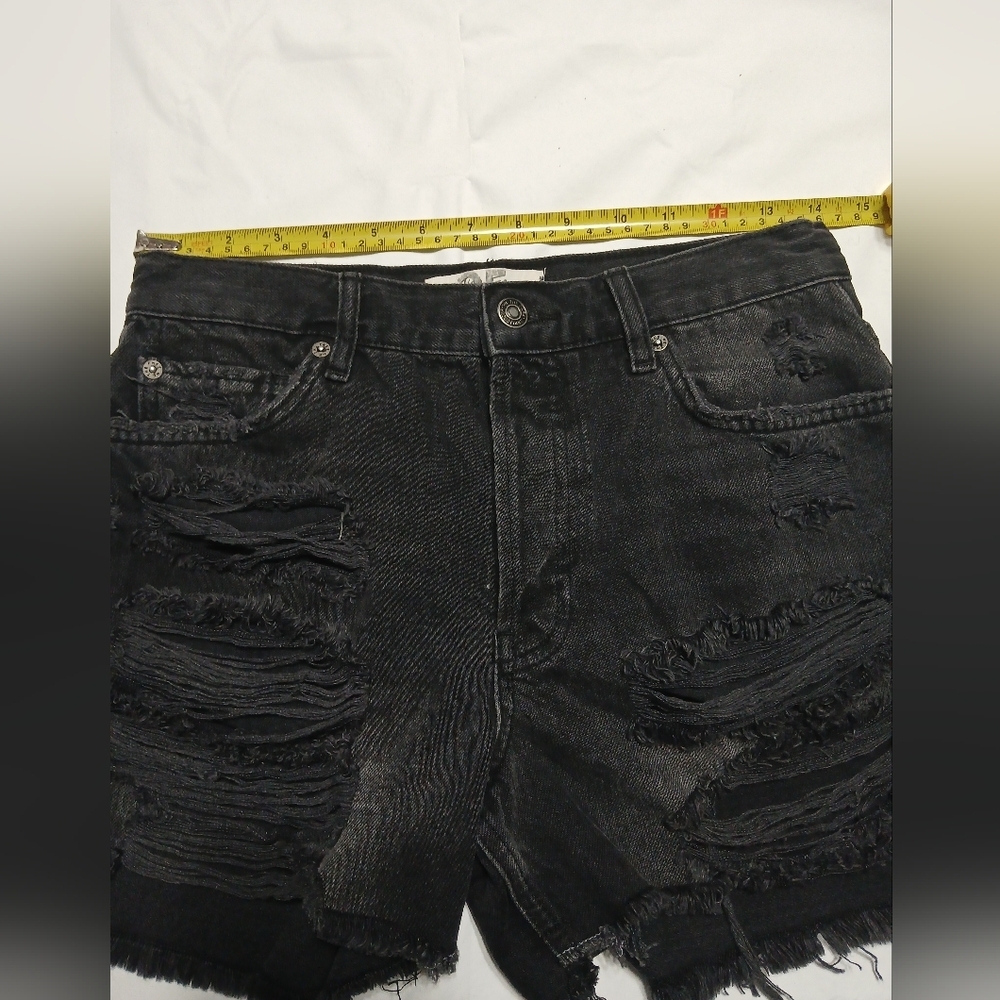 We The Free‎ Black Jean Shorts High-Rise Distressed - Picture 14 of 16